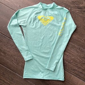 Roxy XS long sleeve rash guard